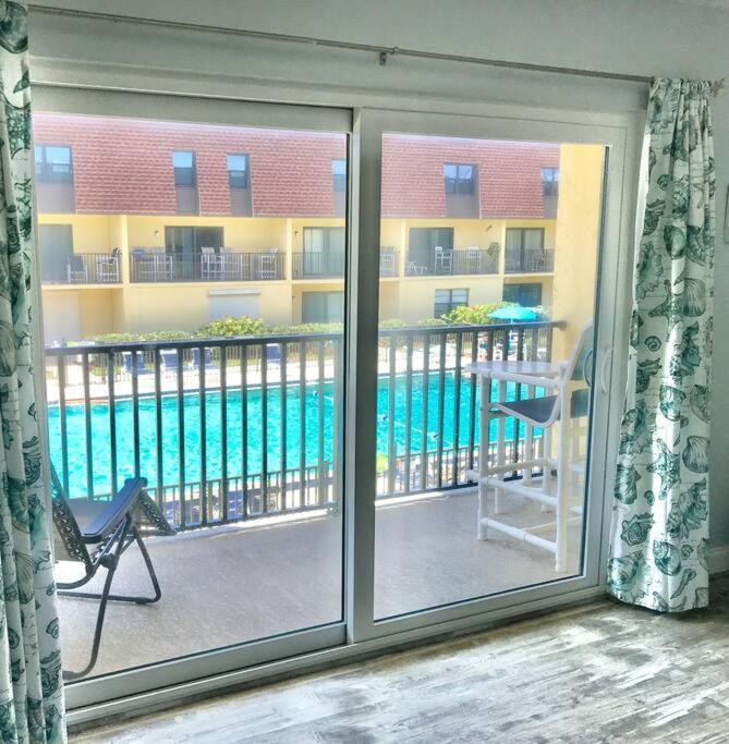 Condo By The Sea! Какао-Бич Экстерьер фото